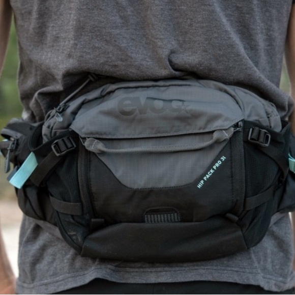 Evoc Cycling/Mountain Bike bag - Picture 5 of 7